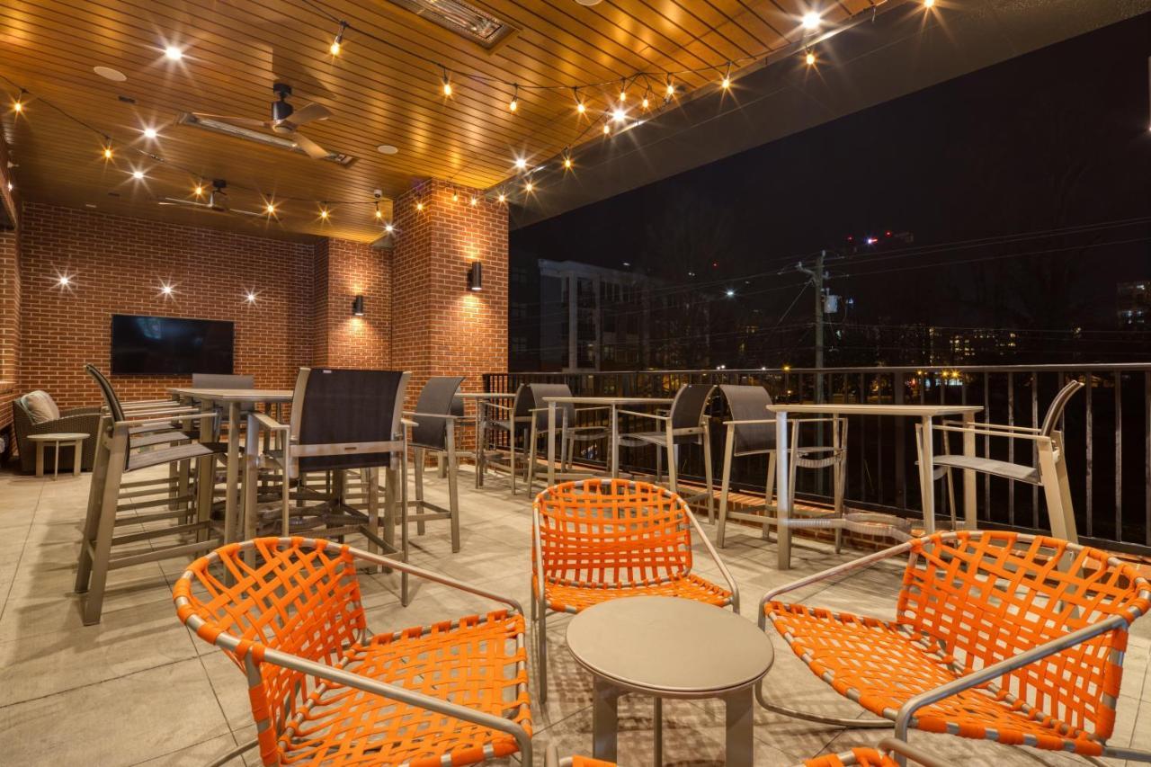 Holiday Inn Express & Suites - Charlotte - South End By Ihg Εξωτερικό φωτογραφία