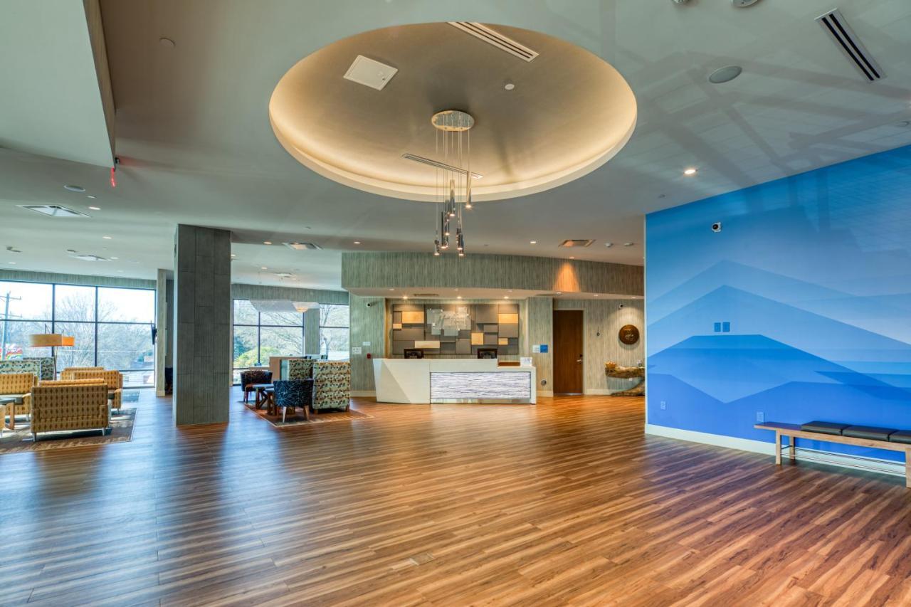Holiday Inn Express & Suites - Charlotte - South End By Ihg Εξωτερικό φωτογραφία